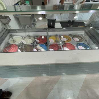 Dolce Italian Ice & Gelato - Italian Ice - Ice Cream & Frozen Yogurt Near Me - Sandy Hook, Connecticut Dolce Italian Ice & Gelato - Italian Ice - Ice Cream & Frozen Yogurt Near Me - Sandy Hook, Connecticut