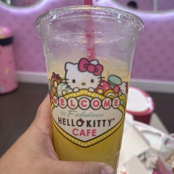 Hello Kitty Cafe - Pineapple Mango Lemonade - Desserts Near Me - Las Vegas, Nevada Hello Kitty Cafe - Pineapple Mango Lemonade - Desserts Near Me - Las Vegas, Nevada