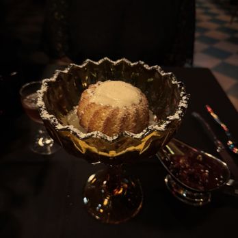 Mainlander - Supper Clubs Near Me - St. Louis, Missouri