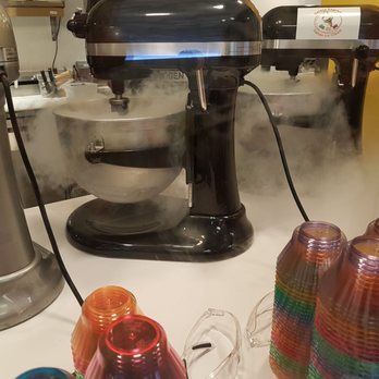 Gelato Express - Dry ice concoction - Ice Cream & Frozen Yogurt Near Me - Vancouver, British Columbia