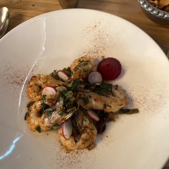 Hugo's - Shrimp mojo y ajo - Mexican Near Me - Houston, Texas