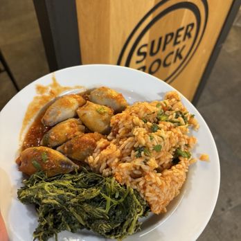 O Mercado - A plate meal of stuffed squid with potatoes, and sides of spinach and tomato rice... all served COLD - Coffee & Tea Near Me - Lisbon, 11 O Mercado - A plate meal of stuffed squid with potatoes, and sides of spinach and tomato rice... all served COLD - Coffee & Tea Near Me - Lisbon, 11