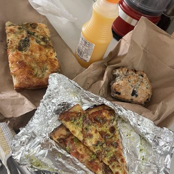 Arizmendi Bakery - asparagus cheese focaccia Daily Fruit Scone (lemon bluberty raspberry) Pizza Slice tomato mozzarella salsa verde - Bakeries Near Me - San Francisco, California Arizmendi Bakery - asparagus cheese focaccia Daily Fruit Scone (lemon bluberty raspberry) Pizza Slice tomato mozzarella salsa verde - Bakeries Near Me - San Francisco, California