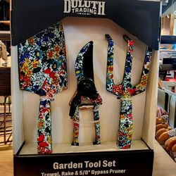 Duluth Trading Company - Cute gardening tool set.