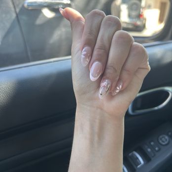 The Nail Studio - Full set - Nail Salons Near Me - Riverside, California