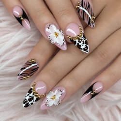 Pretty Nails & spa - Gelx