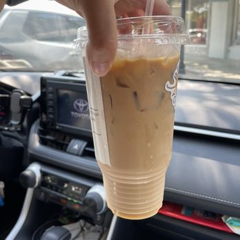 Barefoot Brew - Medium iced caramel macchiato - Cafes Near Me - Elizabethtown, North Carolina