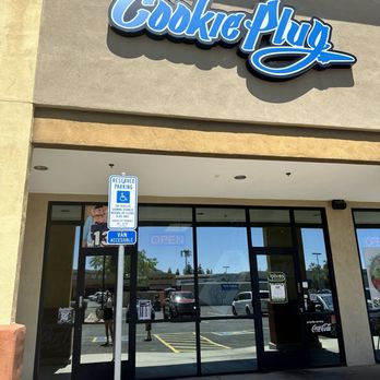 Cookie Plug - Front entrance - Desserts Near Me - Avondale, Arizona Cookie Plug - Front entrance - Desserts Near Me - Avondale, Arizona