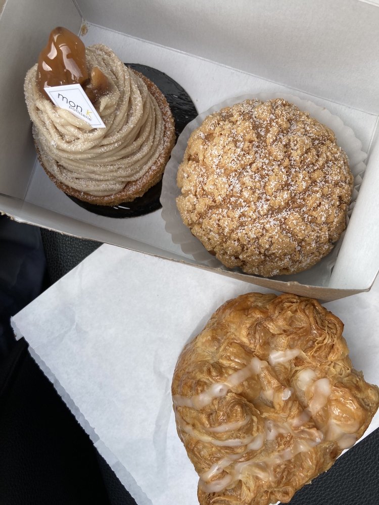 Mon K Patisserie 219 Photos 106 Reviews Coffee Tea 1040 Coxwell Avenue Toronto On Phone Number