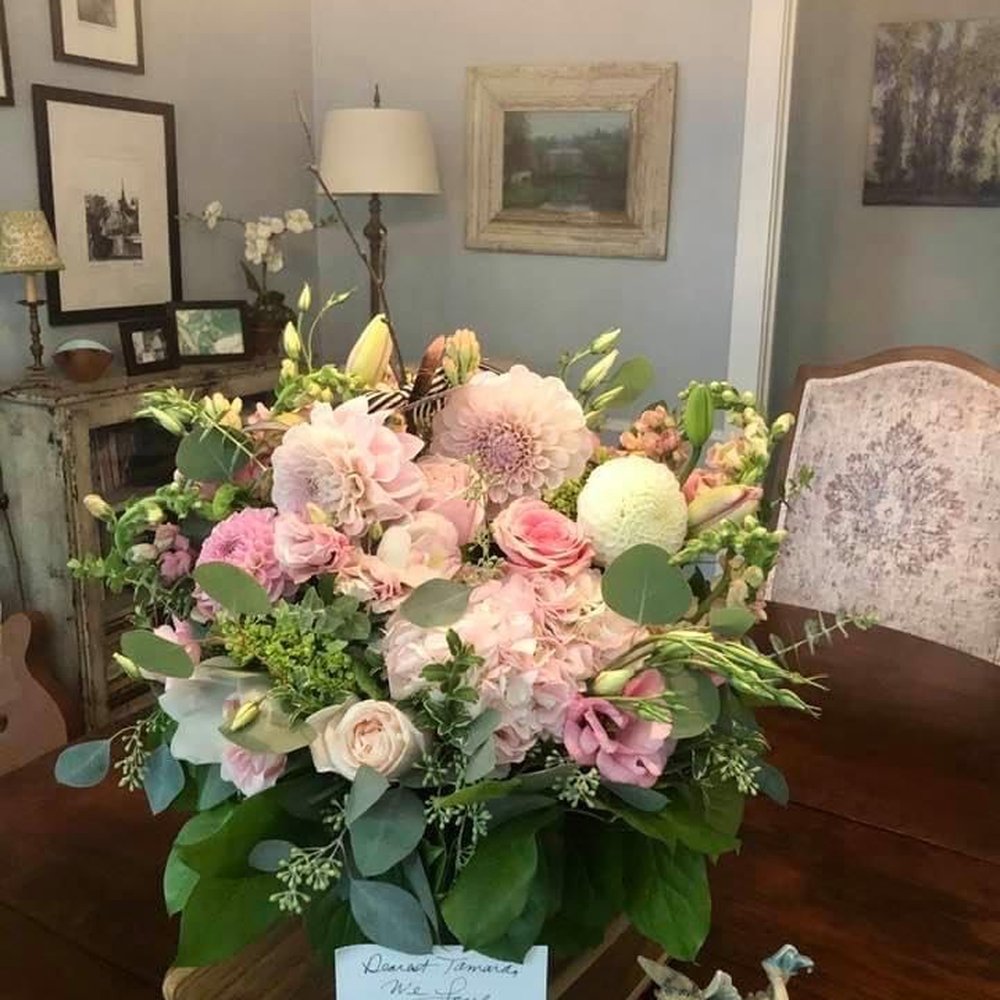 Brad Larsen Florals - Custom arrangement by Brad Larsen florals - Florists Near Me - Pasadena, California Brad Larsen Florals - Custom arrangement by Brad Larsen florals - Florists Near Me - Pasadena, California