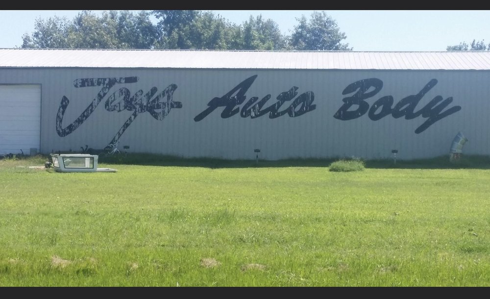 JAY’S AUTO BODY Updated August 2024 87 Craighead 405, Jonesboro