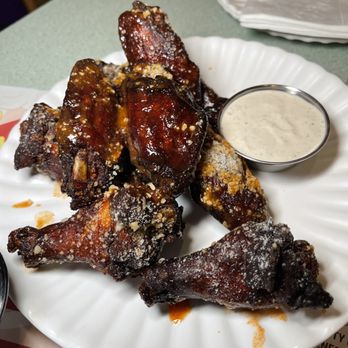 The Dive - Buffalo Parm Wings - Dive Bars Near Me - Baltimore, Maryland