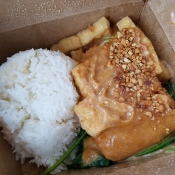 Bangkok Thai Cuisine - Lunch sized Pra-Ram tofu to-go $9.25 (5/5) - Thai Near Me - Berkeley, California