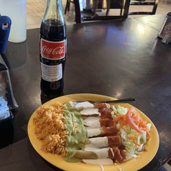 user provided Taqueria La Pila photo