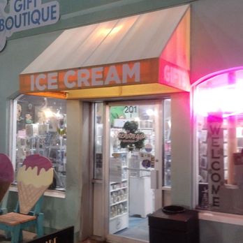 Celtic Creamery - Ice Cream & Frozen Yogurt Near Me - Carolina Beach, North Carolina