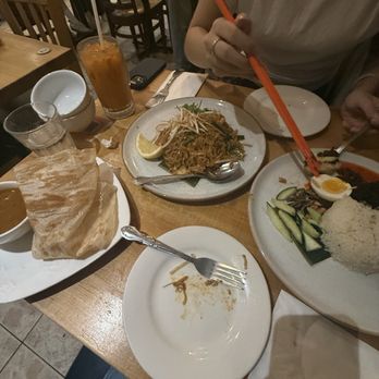 Wok Wok - Malaysian Near Me - New York, New York
