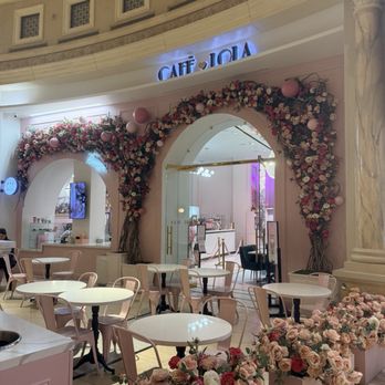 Cafe Lola - Front entrance - Bakeries Near Me - Las Vegas, Nevada