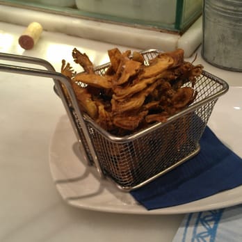 Casa Guinart - The artichoke crisps are delicious!! - Tapas Bars Near Me - Barcelona, B