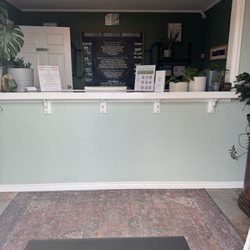 Mile High Holistics - Front entry