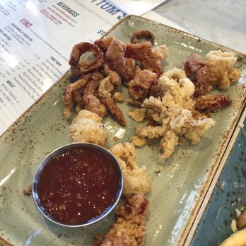Bluewater Grill - Fried bell pepper with some bits of calamari. It's supposed to be fried calamari, guys, not 90% bell pepper. - Seafood Near Me - Santa Barbara, California