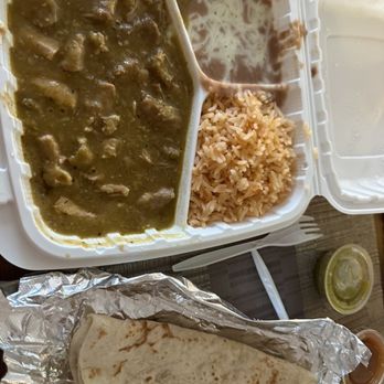 Tacos Al Pastor - Chili Verde Plate with Flour Tortillas - Mexican Near Me - San Jose, California Tacos Al Pastor - Chili Verde Plate with Flour Tortillas - Mexican Near Me - San Jose, California