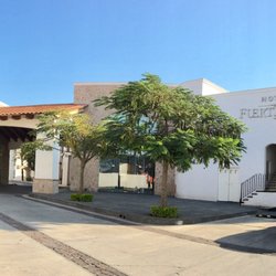 Fuerte Real - Front of building