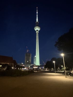 Berlin TV Tower by null