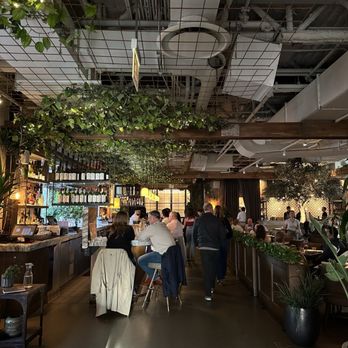 Aba - Mediterranean Near Me - Chicago, Illinois