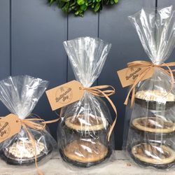 Buttermilk Sky Pie Shop Arlington - Mini pies
