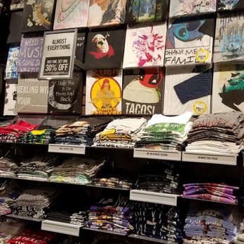 Hot Topic - Tshirts - Accessories Near Me - Pittsburgh, Pennsylvania Hot Topic - Tshirts - Accessories Near Me - Pittsburgh, Pennsylvania