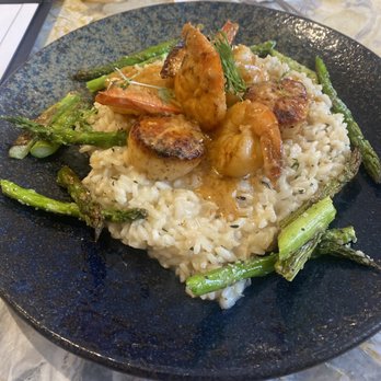Davidson Lobby Bar and Restaurant - Shrimp & scallops on risotto with asparagus tips - Restaurants Near Me - York, Pennsylvania Davidson Lobby Bar and Restaurant - Shrimp & scallops on risotto with asparagus tips - Restaurants Near Me - York, Pennsylvania