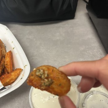 Anthony's Pizza & Pasta - Garlic Wedges - Pizza Near Me - Corona, California Anthony's Pizza & Pasta - Garlic Wedges - Pizza Near Me - Corona, California