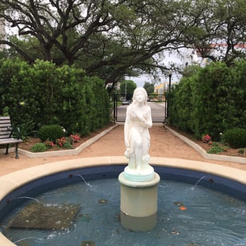 McGovern Centennial Gardens - Parks Near Me - Houston, Texas McGovern Centennial Gardens - Parks Near Me - Houston, Texas