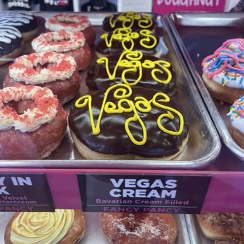 Pinkbox Doughnuts - Vegas Baby! - Donuts Near Me - Henderson, Nevada