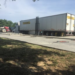 trucks parking trucks parking