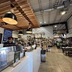 Poulin Marketplace - Coffee bar