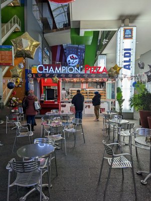 Champion Pizza by null