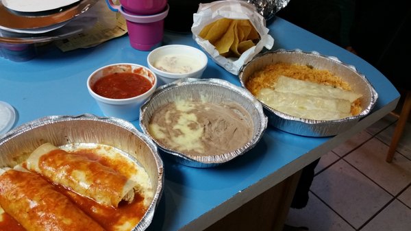 El Tapatío by null