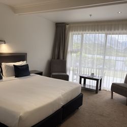 The Hermitage Hotel - In standard king bed room