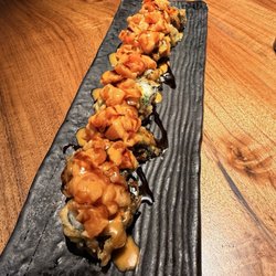 Aozora Japanese Restaurant - G-dragon roll