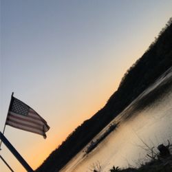 Drew’s On The River - So peaceful watching the ferry go back and forth