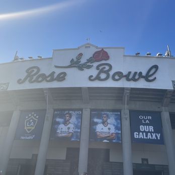 Rose Bowl Stadium - Stadiums & Arenas Near Me - Pasadena, California