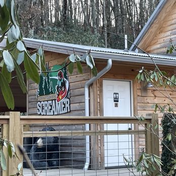 Highlands Outpost - The Screamer - Tubing Near Me - Scaly Mountain, North Carolina