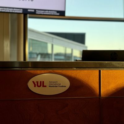 Montréal-Pierre Elliott Trudeau International Airport by null