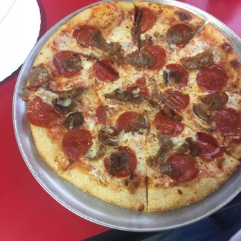 Florio's Pizza - Pizza Near Me - San Antonio, Texas Florio's Pizza - Pizza Near Me - San Antonio, Texas