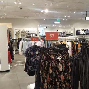 H&M - Men's Clothing Near Me - Daytona Beach, Florida