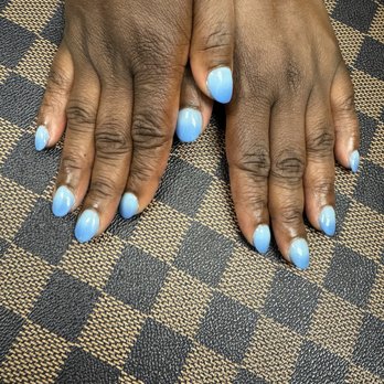 Louis-V Nails Spa - Ombré dip on curve real nails - Nail Salons Near Me - Swarthmore, Pennsylvania Louis-V Nails Spa - Ombré dip on curve real nails - Nail Salons Near Me - Swarthmore, Pennsylvania