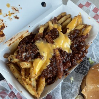 Checkers - Chili cheese fries, the fries themselves are awesome - Fast Food Near Me - Tonawanda, New York