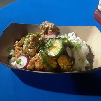 Tasty Takeover - Hot Asian buns: Garlic chicken - Food Trucks Near Me - Orlando, Florida