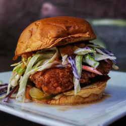 Press 195 - Bayside - Fried chicken sandwich